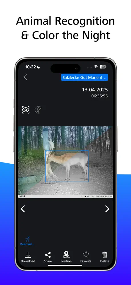 App Store screenshot: a colourised night capture of a deer with an AI detection box around it. Headline on the image (English): “Animal Recognition & Color the Night”.