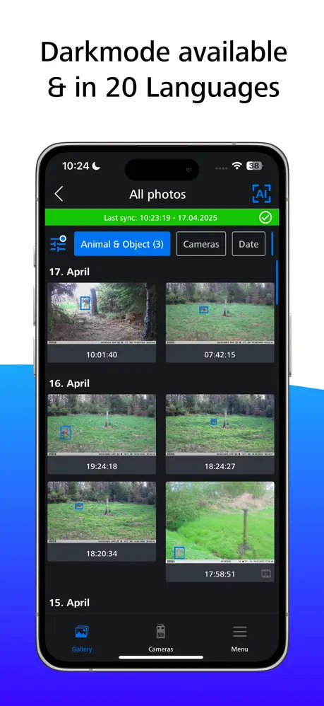 App Store screenshot: the same photo gallery rendered in dark mode. Headline on the image (English): “Darkmode available & in 20 Languages”.